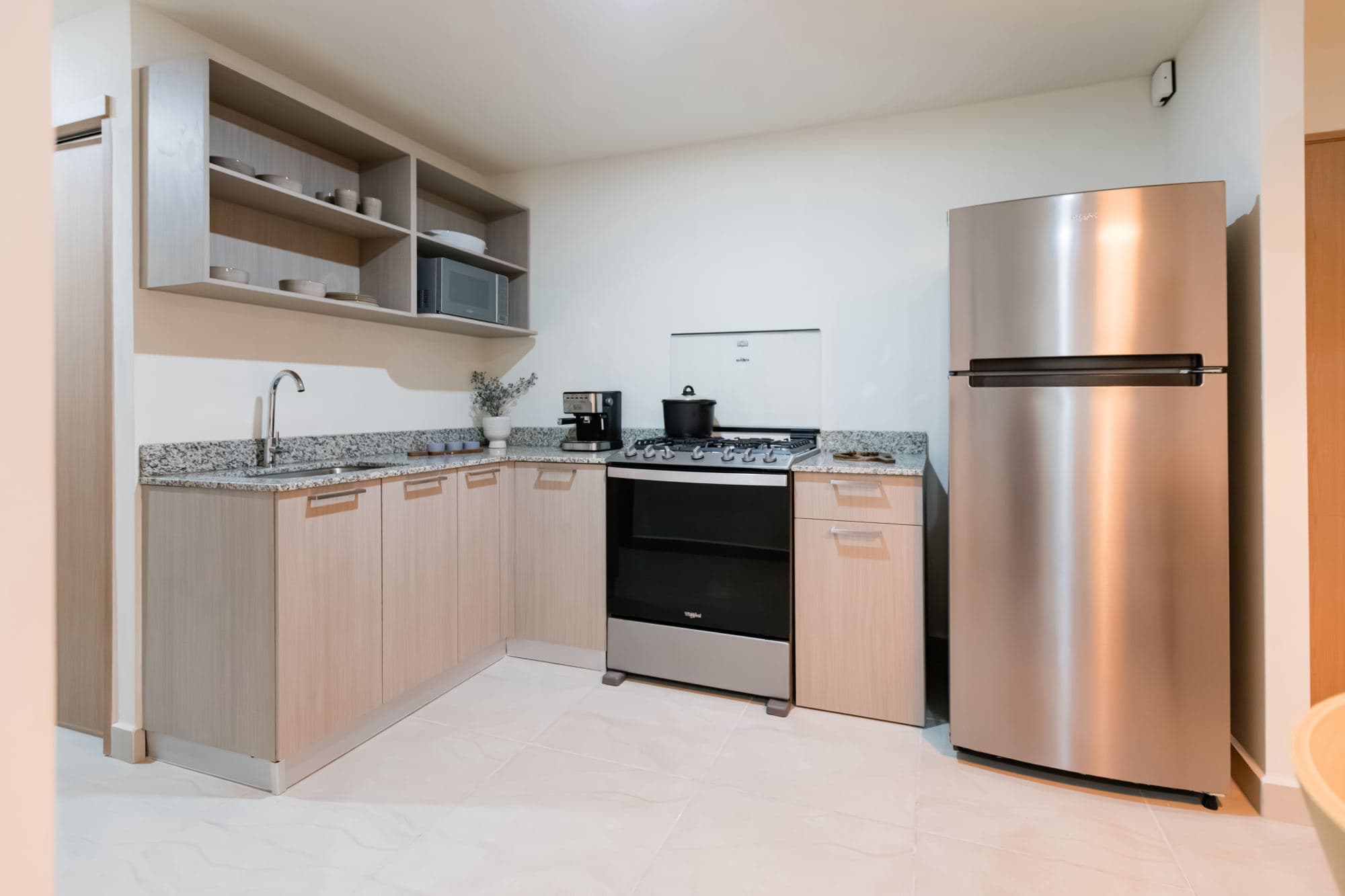 Cocina del apartamento modelo